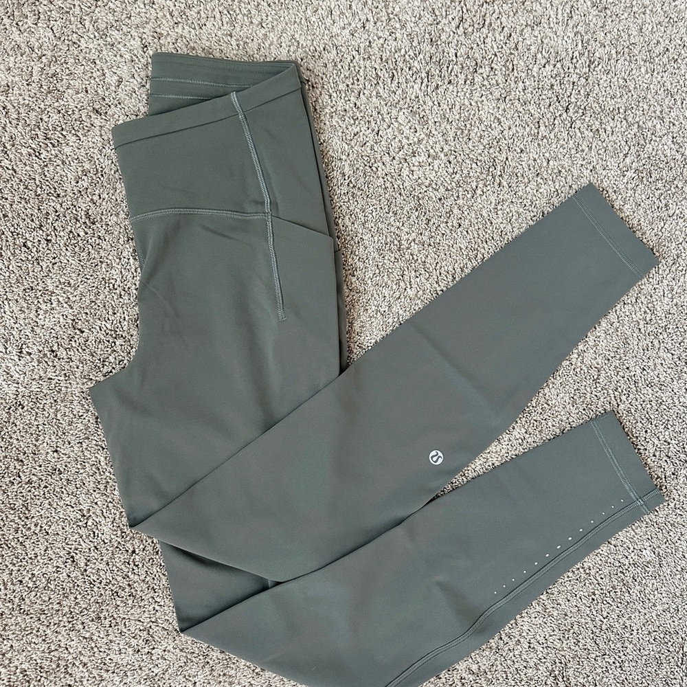 Lululemon Swift Speed high rise tights with pockets 28”